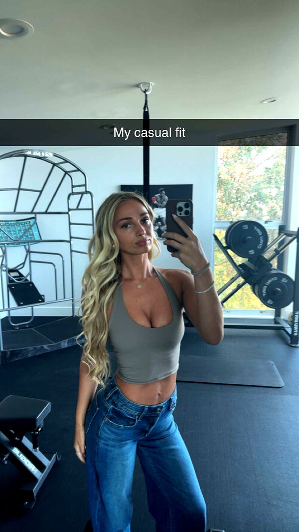 alexaadams30 image ~ Altpins