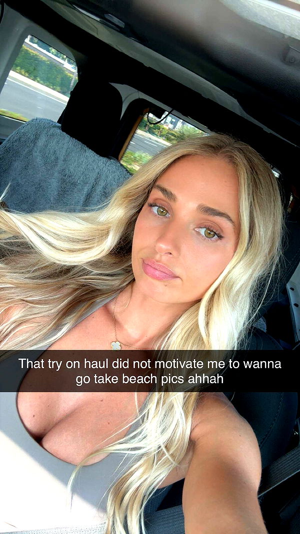 alexaadams30 image ~ Altpins