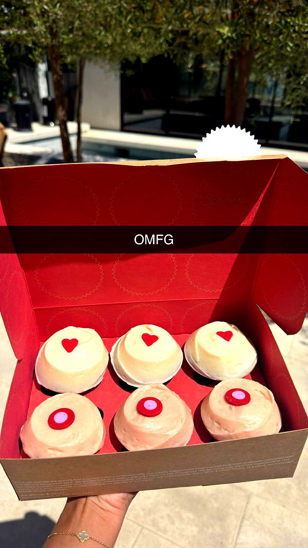 alexaadams30 image ~ Altpins