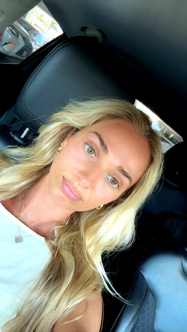 alexaadams30 image ~ Altpins