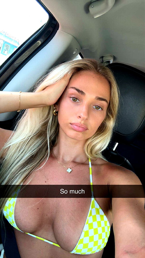 alexaadams30 image ~ Altpins