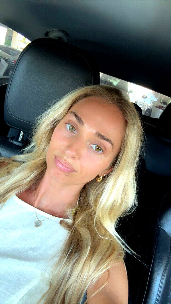 alexaadams30 image ~ Altpins