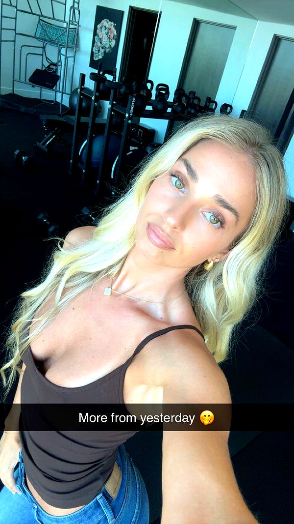 alexaadams30 image ~ Altpins