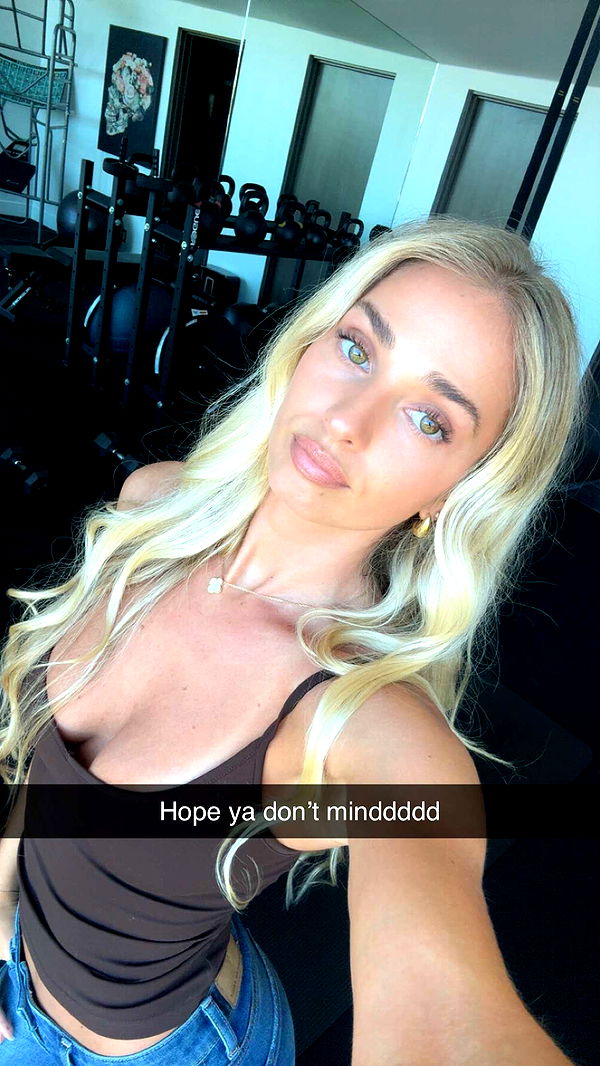 alexaadams30 image ~ Altpins