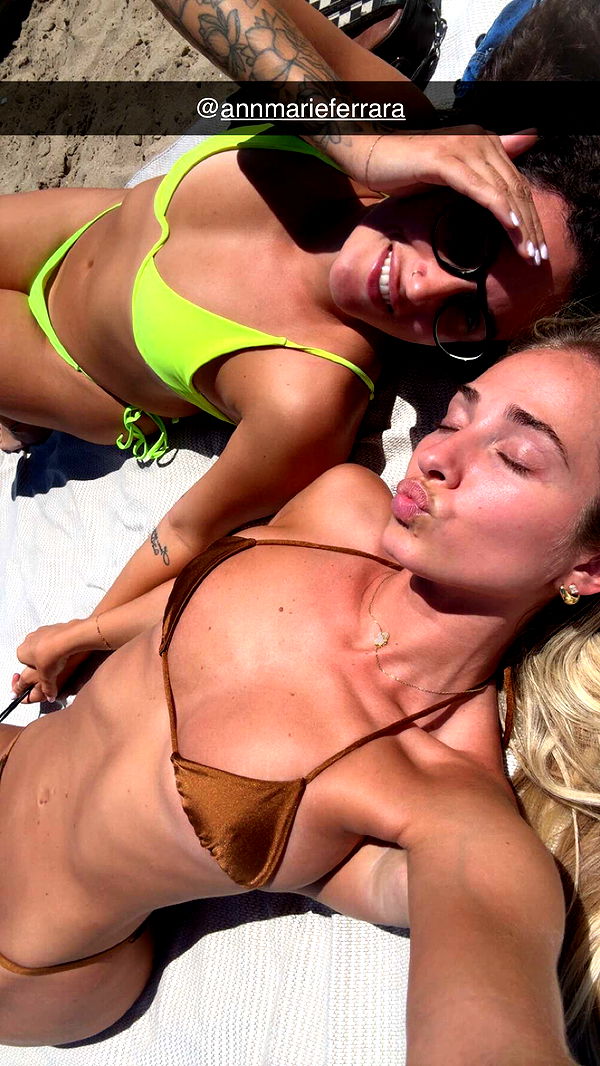 alexaadams30 image ~ Altpins