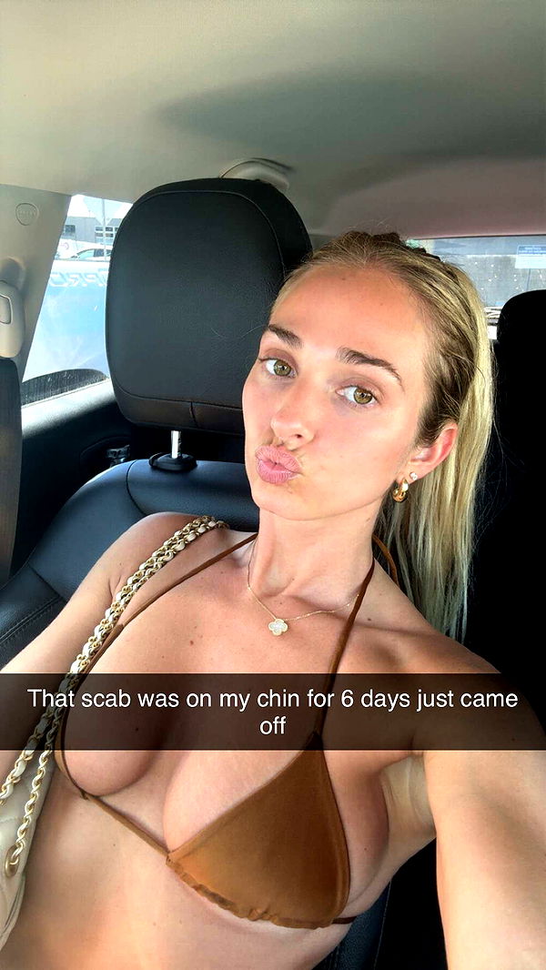 alexaadams30 image ~ Altpins