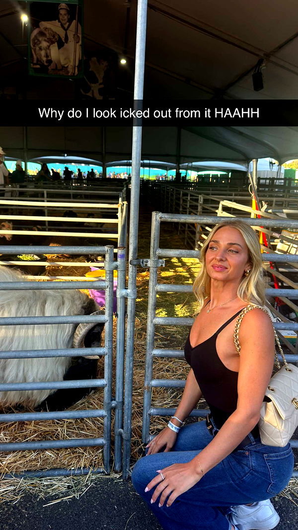 alexaadams30 image ~ Altpins