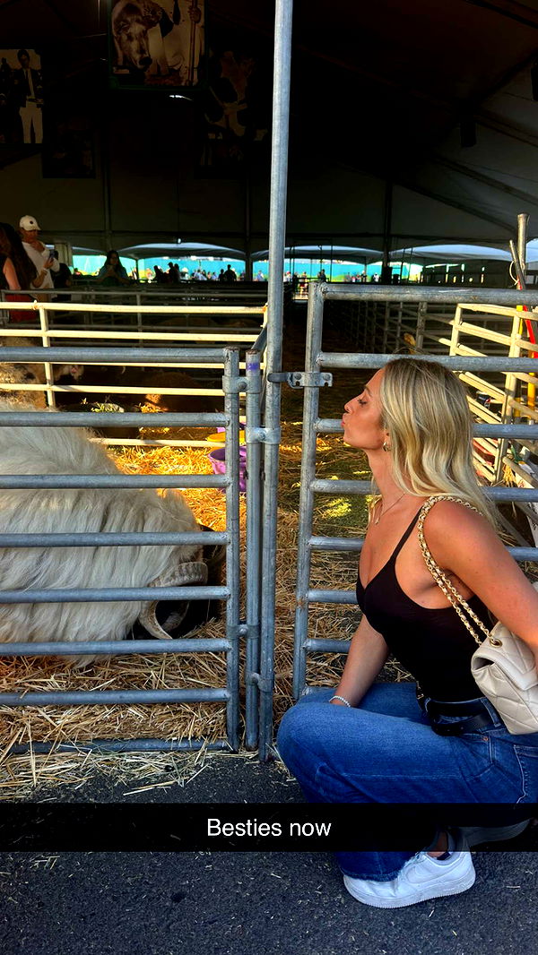 alexaadams30 image ~ Altpins