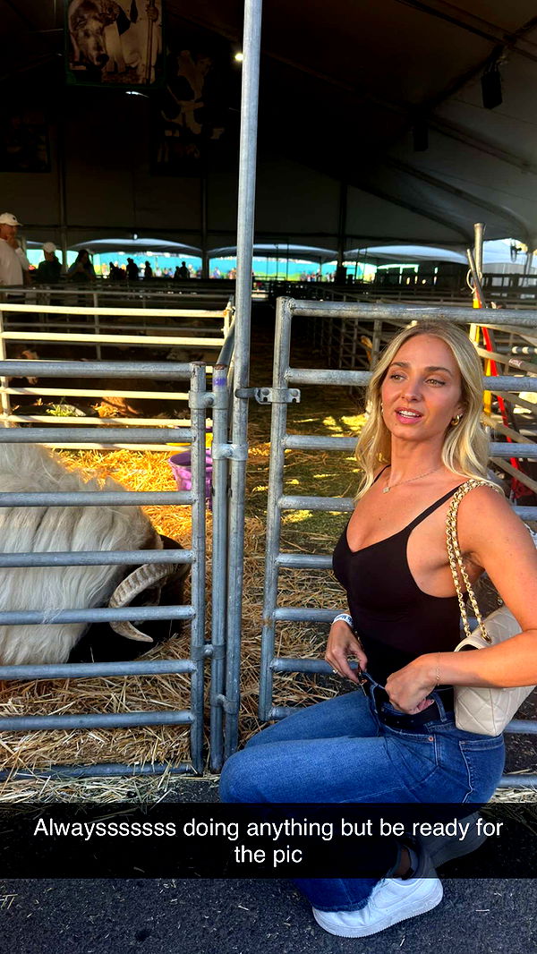 alexaadams30 image ~ Altpins