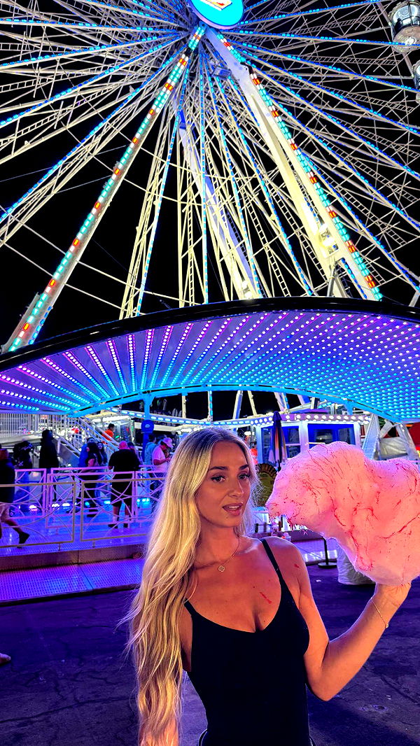 alexaadams30 image ~ Altpins