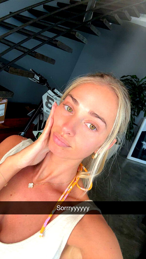 alexaadams30 image ~ Altpins