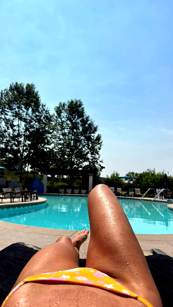 alexaadams30 image ~ Altpins