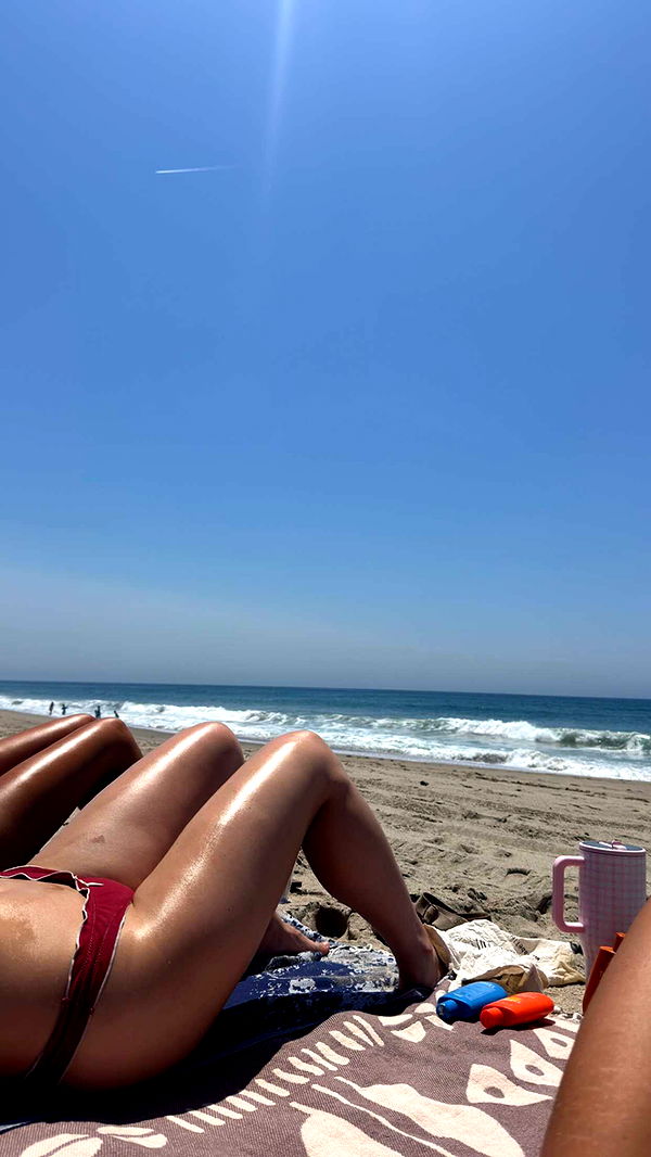 alexaadams30 image ~ Altpins