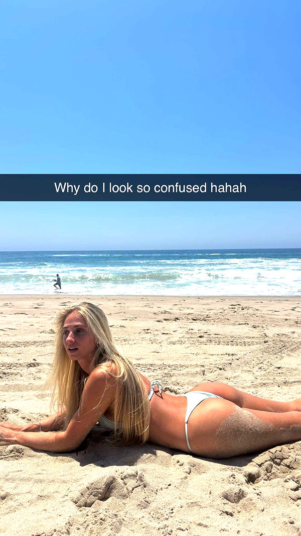 alexaadams30 image ~ Altpins