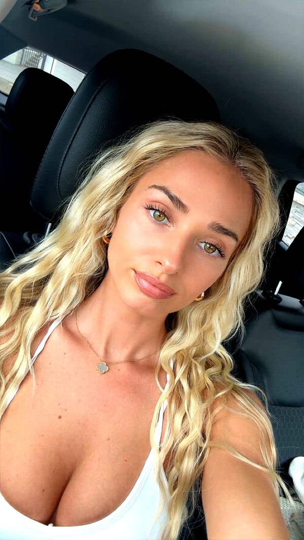 alexaadams30 image ~ Altpins