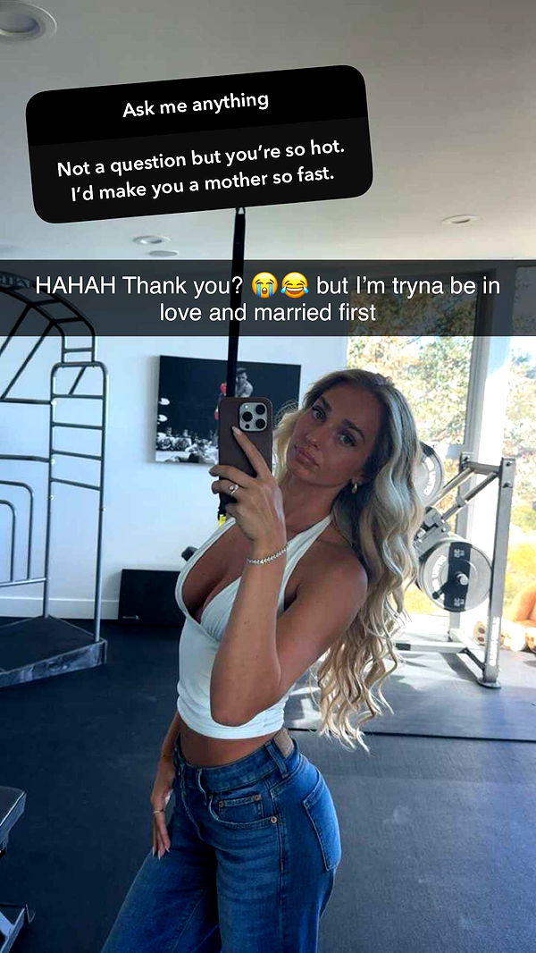 alexaadams30 image ~ Altpins