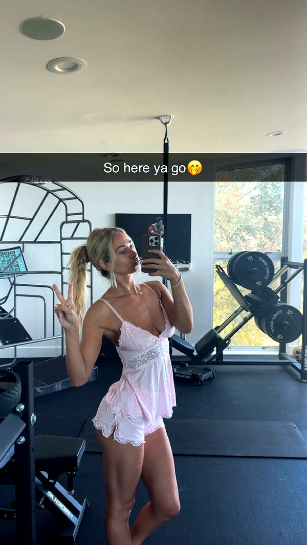 alexaadams30 image ~ Altpins