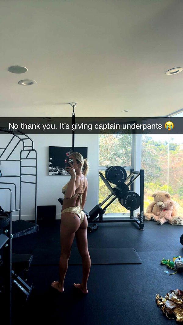 alexaadams30 image ~ Altpins