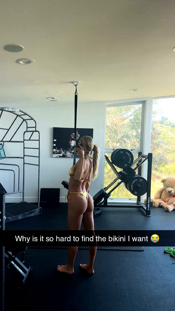 alexaadams30 image ~ Altpins