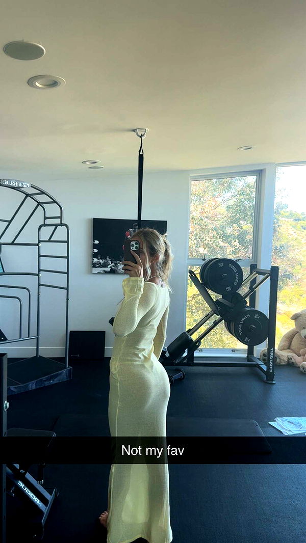 alexaadams30 image ~ Altpins