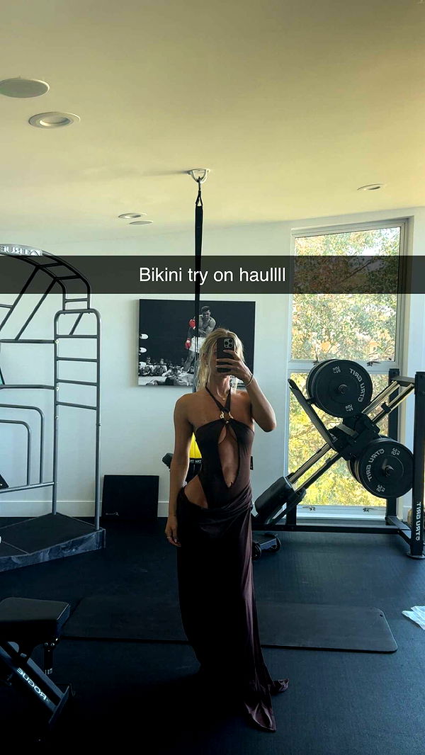 alexaadams30 image ~ Altpins