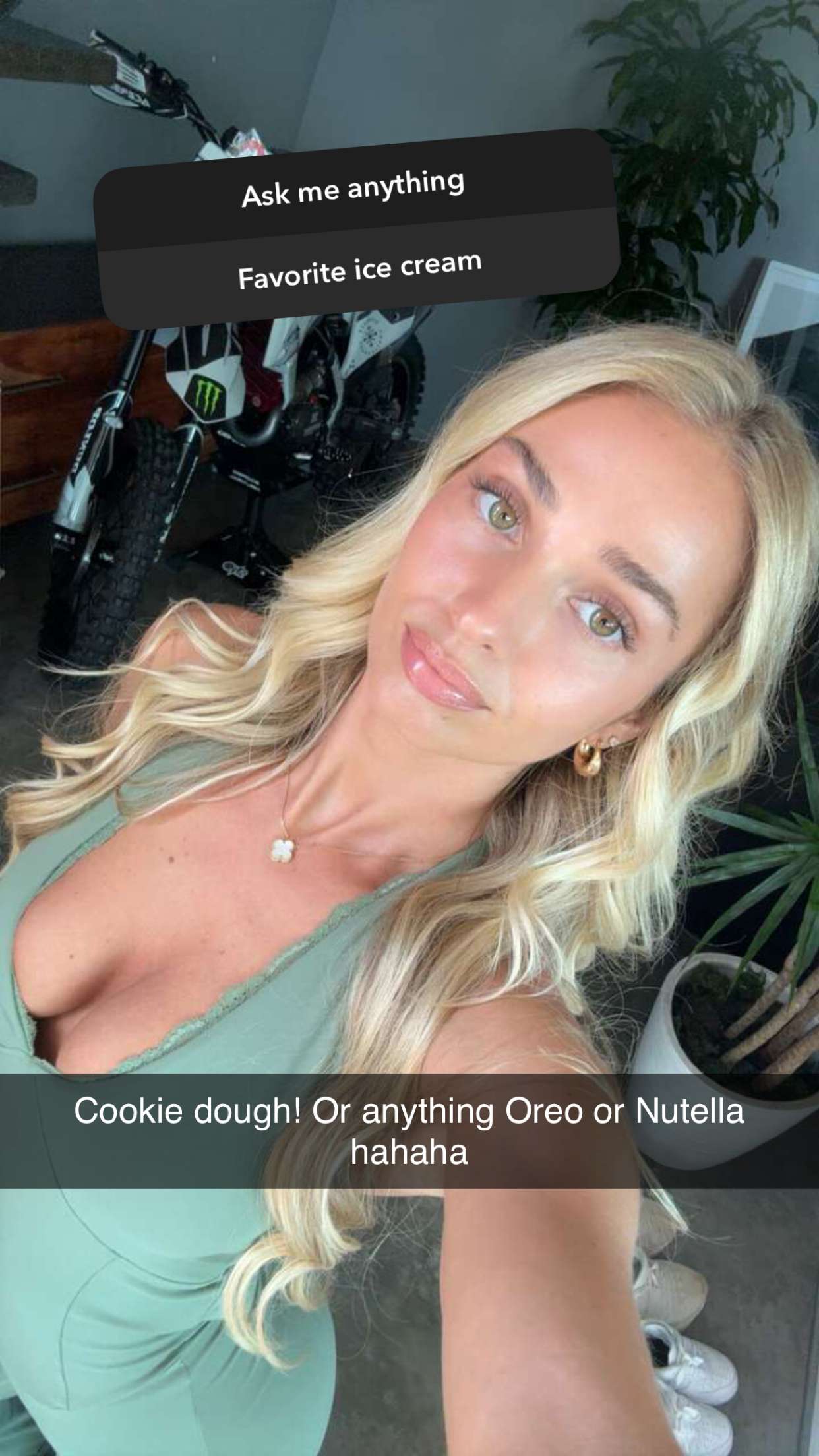 alexaadams30 snapchat image archive image