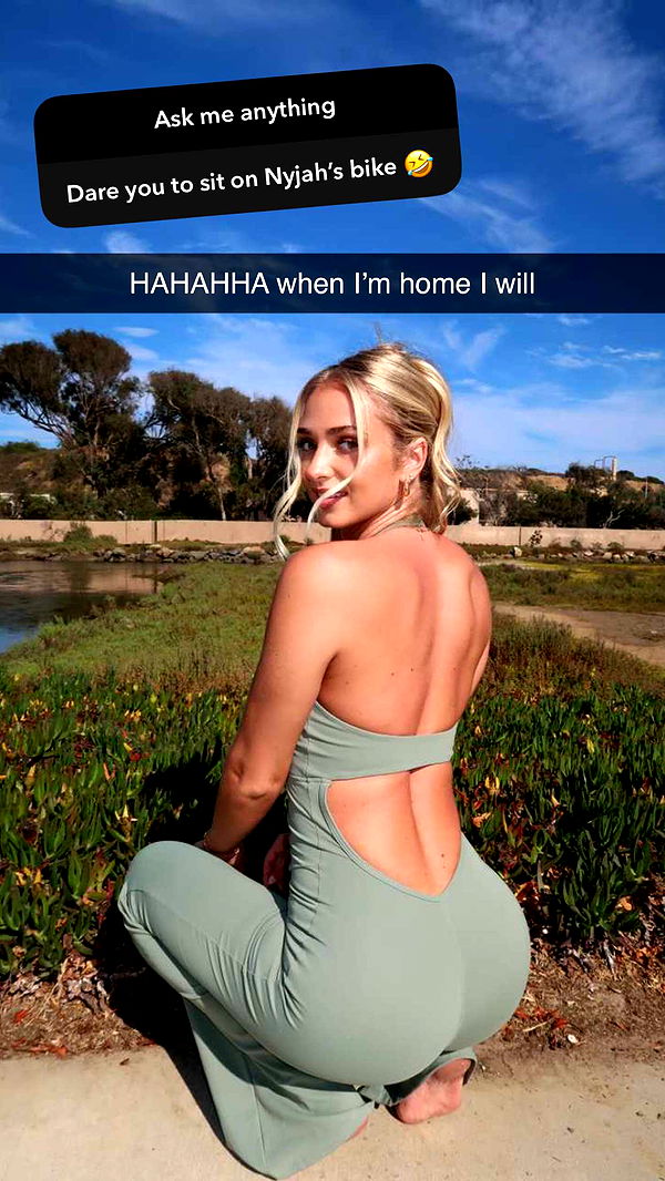 alexaadams30 image ~ Altpins