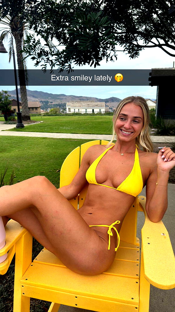 alexaadams30 image ~ Altpins