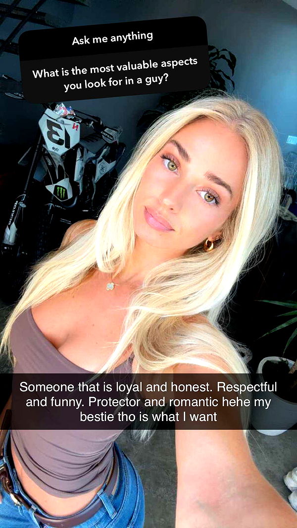 alexaadams30 image ~ Altpins