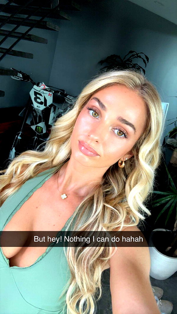 alexaadams30 image ~ Altpins