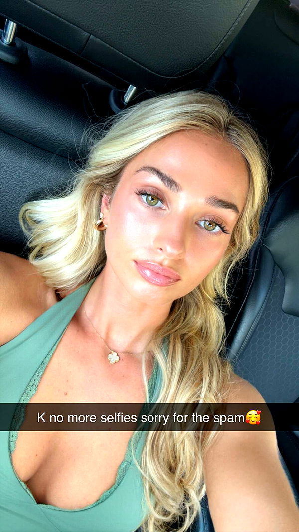 alexaadams30 image ~ Altpins