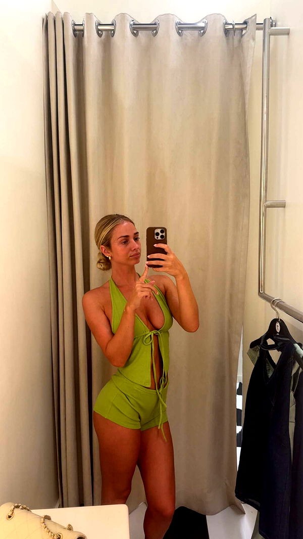 alexaadams30 image ~ Altpins