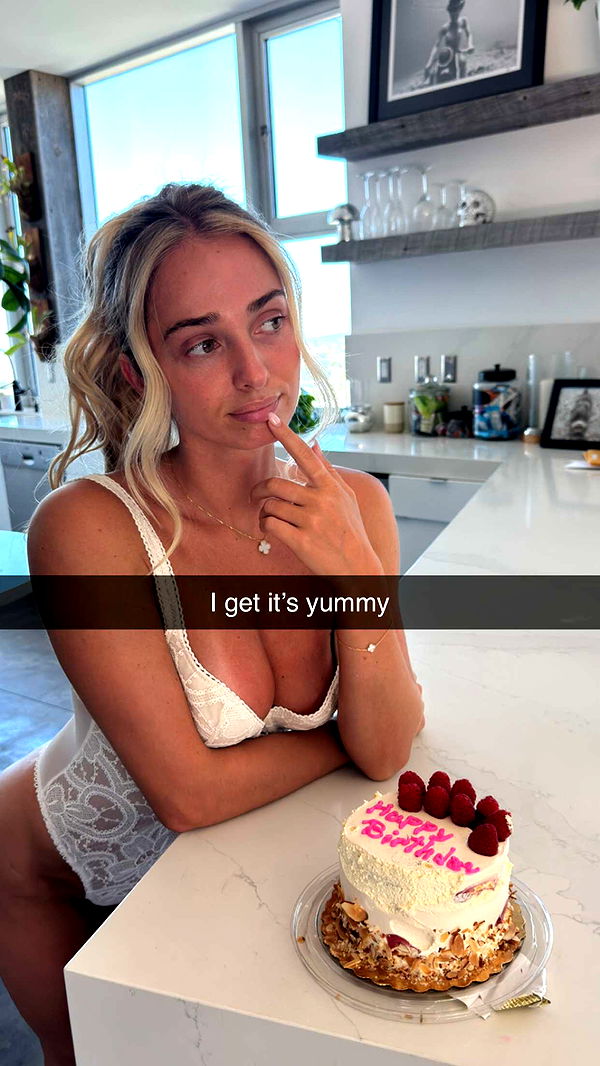 alexaadams30 image ~ Altpins