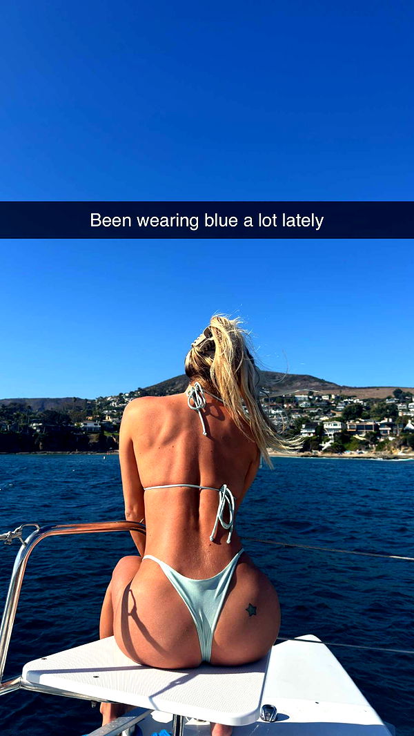 alexaadams30 image ~ Altpins