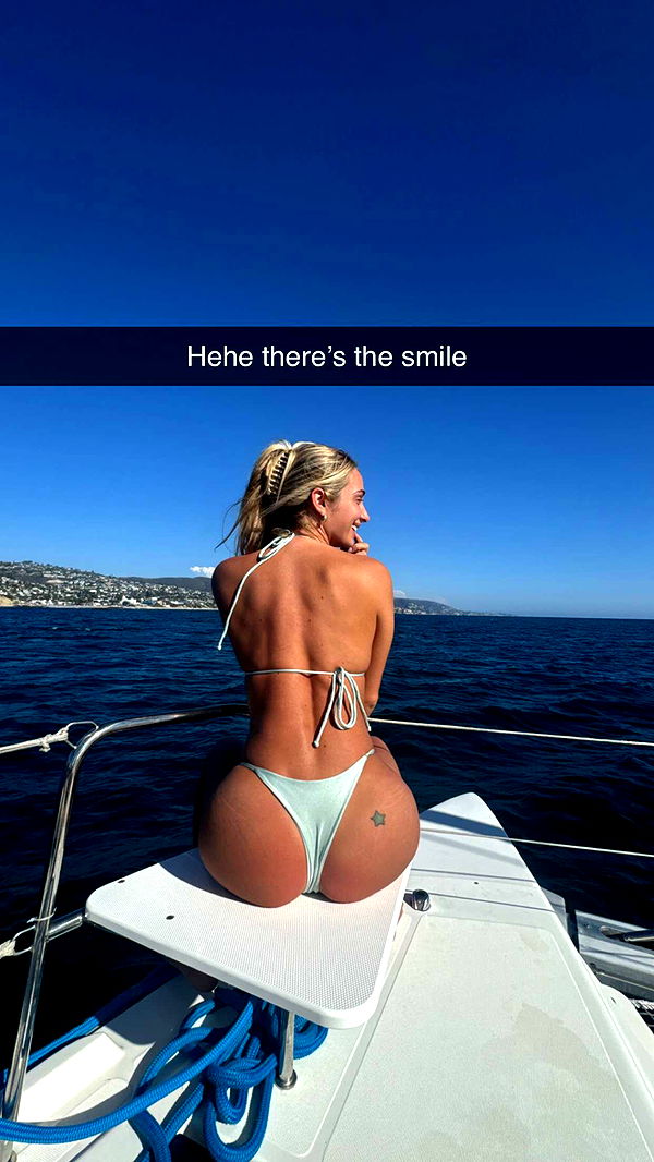 alexaadams30 image ~ Altpins