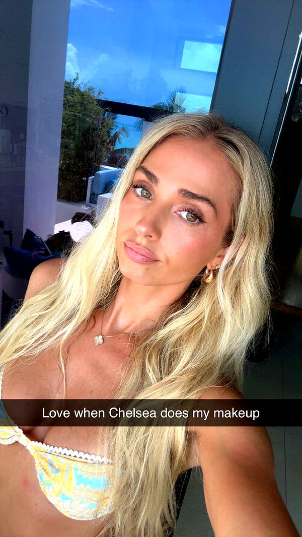 alexaadams30 image ~ Altpins