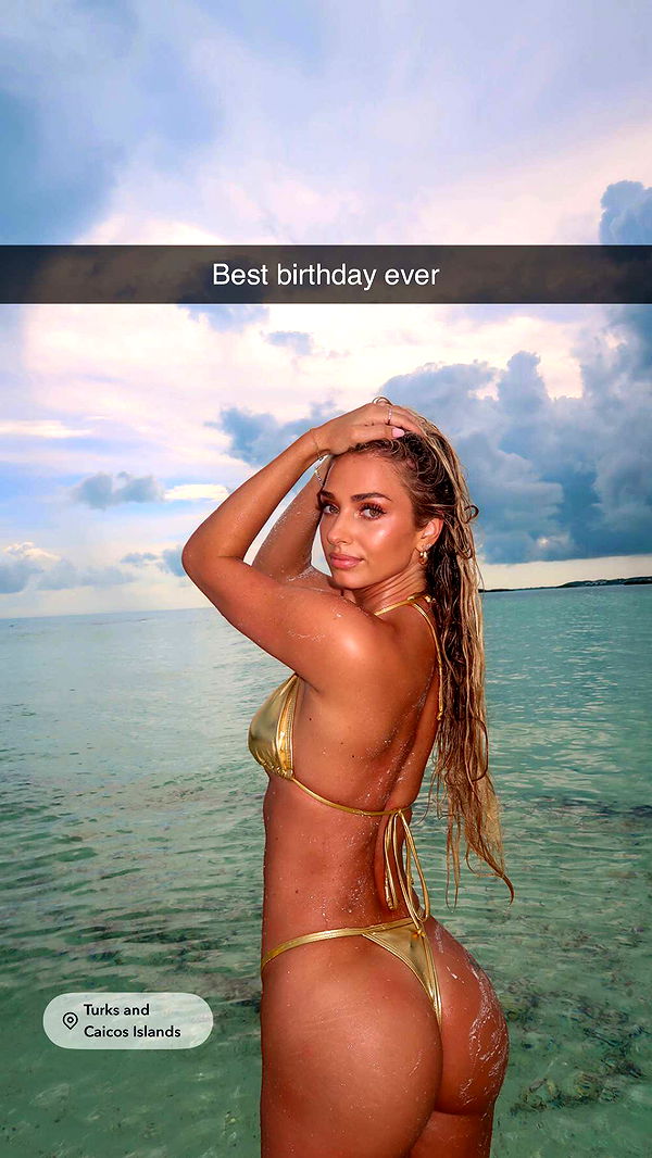 alexaadams30 image ~ Altpins