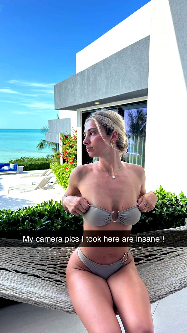 alexaadams30 image ~ Altpins