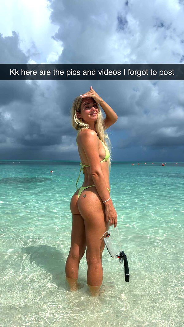 alexaadams30 image ~ Altpins