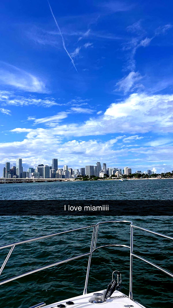 alexaadams30 image ~ Altpins