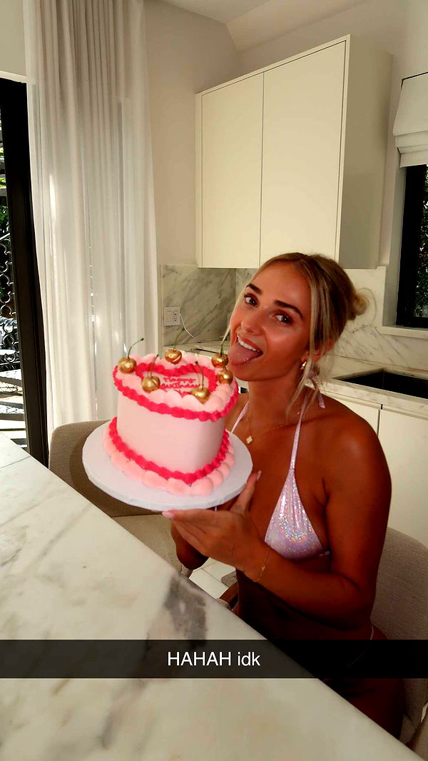 alexaadams30 image ~ Altpins