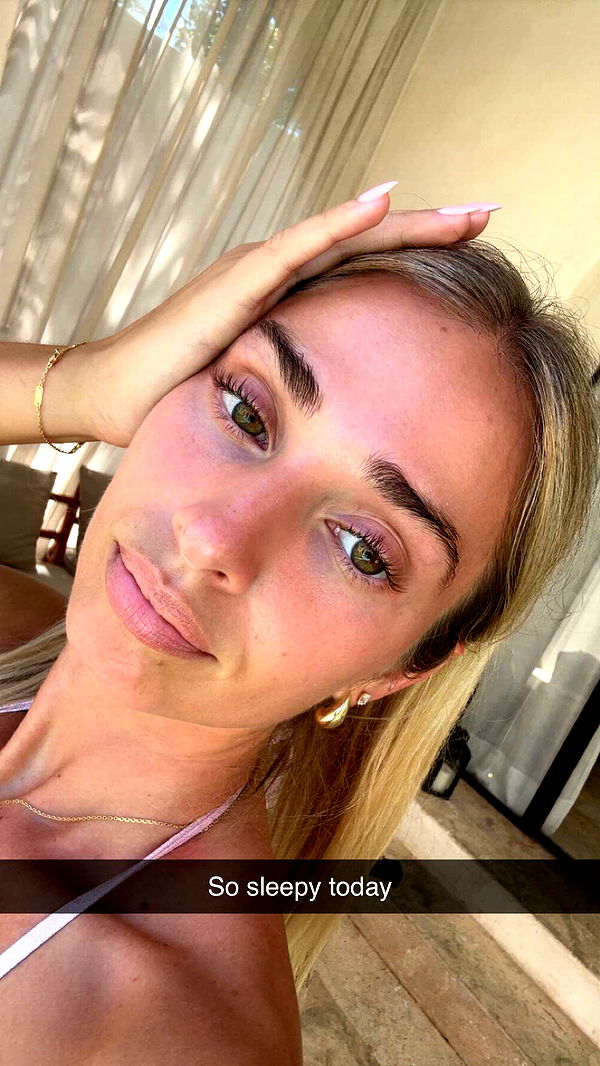 alexaadams30 image ~ Altpins