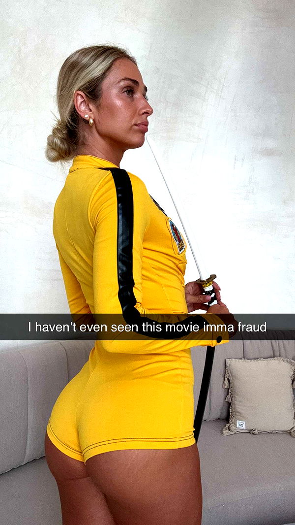 alexaadams30 image ~ Altpins