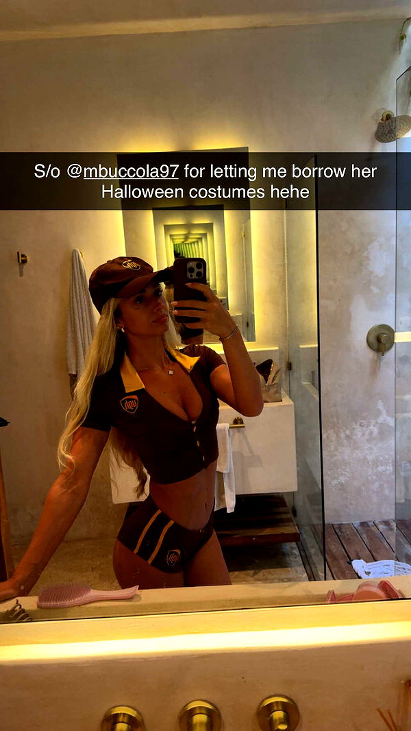 alexaadams30 image ~ Altpins