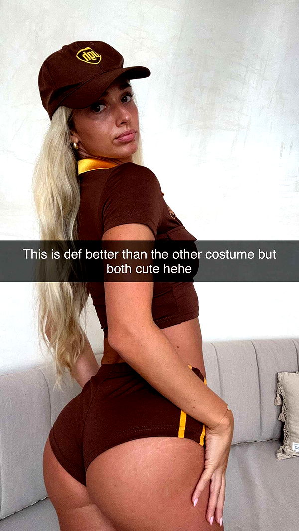 alexaadams30 image ~ Altpins