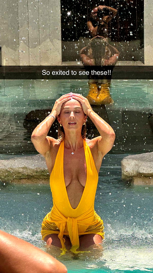 alexaadams30 image ~ Altpins