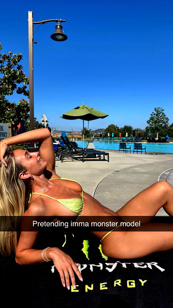 alexaadams30 image ~ Altpins