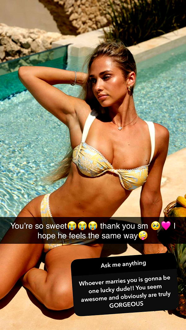 alexaadams30 image ~ Altpins