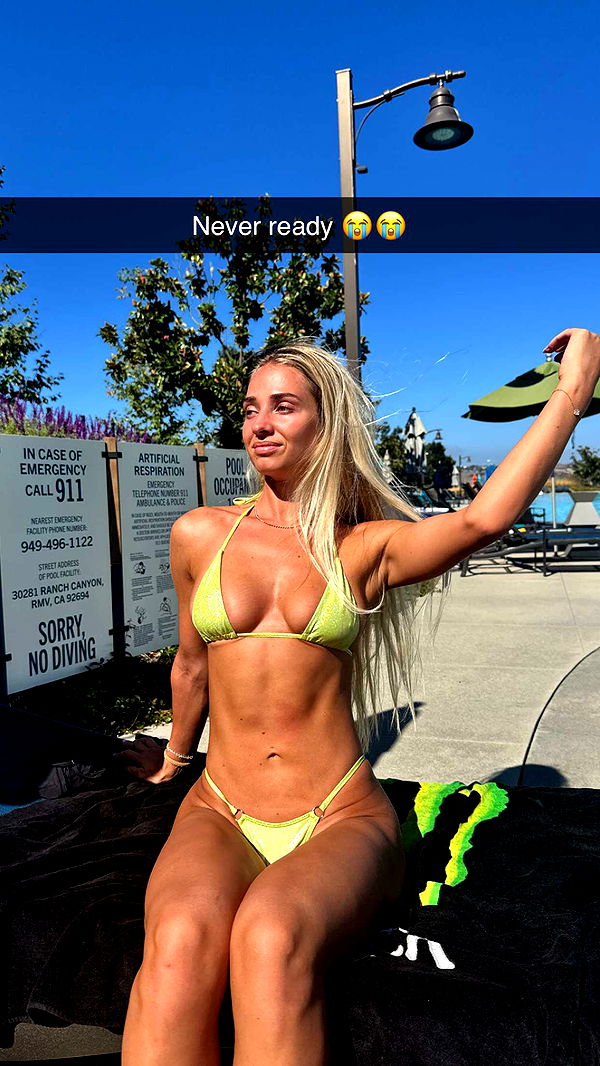 alexaadams30 image ~ Altpins