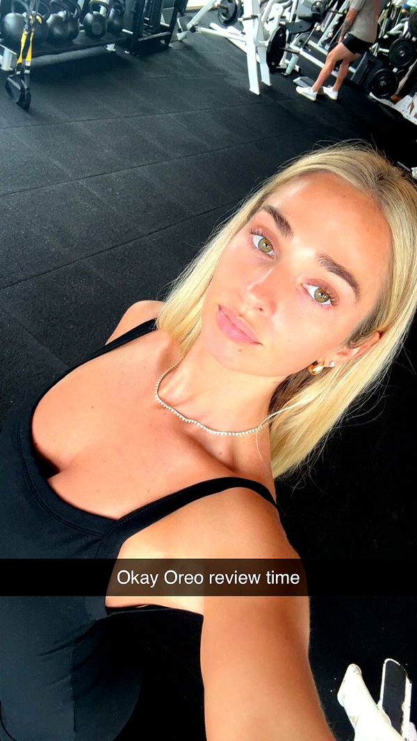 alexaadams30 image ~ Altpins